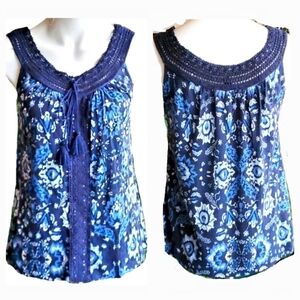 Lucky Brand Navy Floral Boho  Crochet Detail Size Extra Small